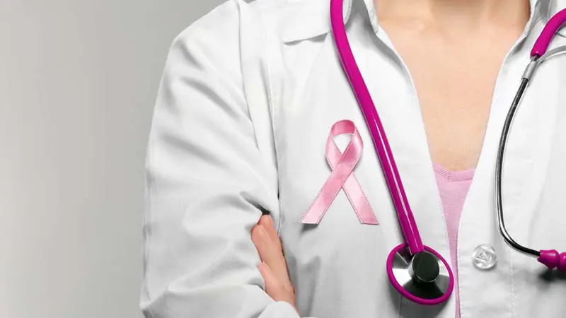 Controllarsi per prevenire il tumore al seno