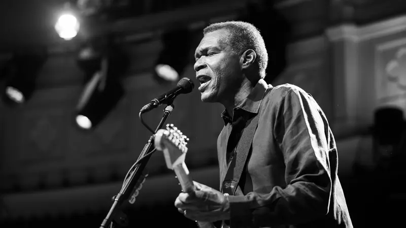 Robert Cray live