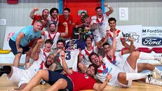 Il Brescia calcio 5 festeggia la vittoria contro l'Ichnos Sassari