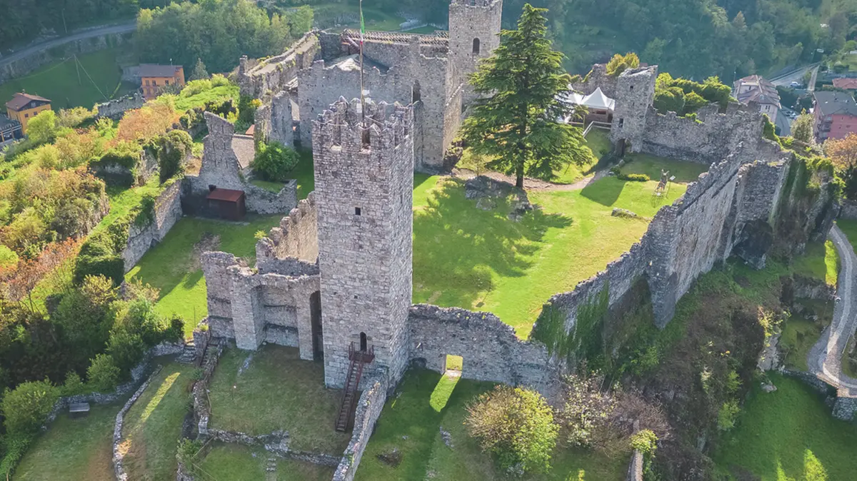 Il castello di Breno