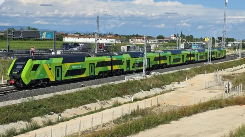 Il primo treno lungo la Tav Brescia-Verona - Foto David Campione