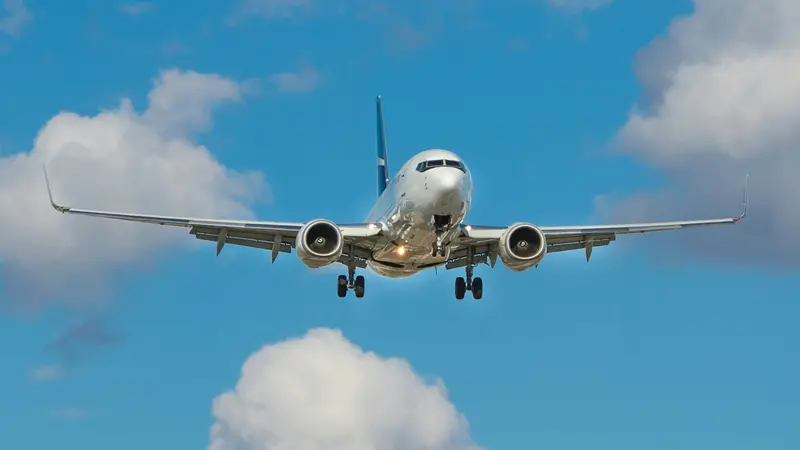 Un aereo in volo