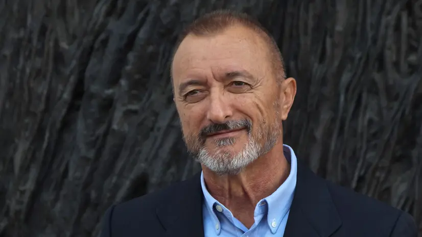 Lo scrittore spagnolo Arturo Pérez-Reverte