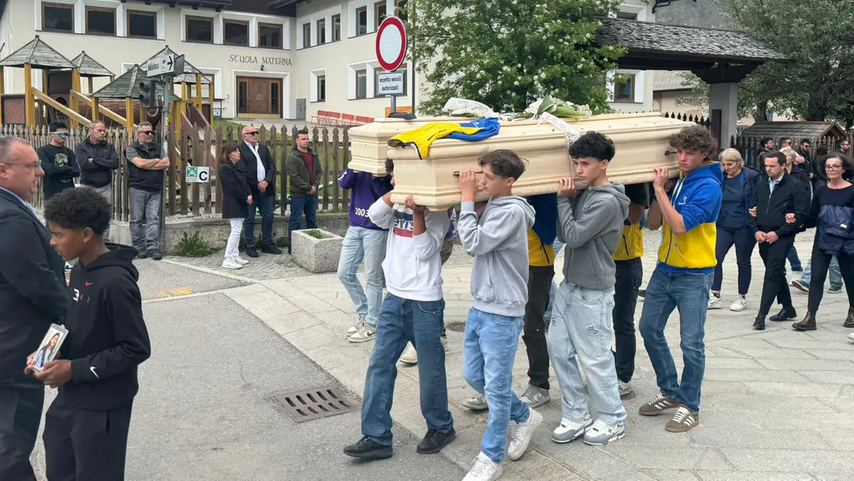 A Livigno celebrati i funerali delle sorelle Galli