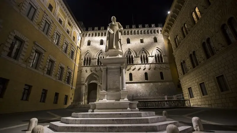 La sede di Monte dei Paschi di Siena © www.giornaledibrescia.it