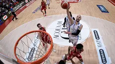 Miro Bilan in azione contro l'Olimpia Milano - © Foto ClaudioDegaspari / Ciamillo-Castoria