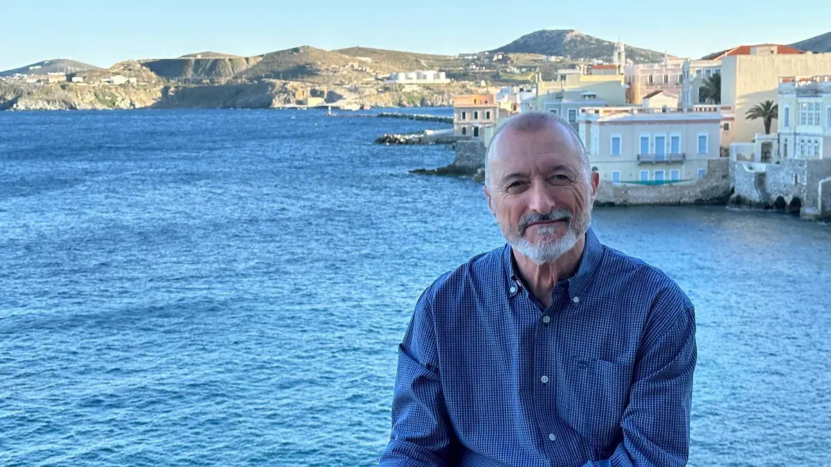 Lo scrittore spagnolo Arturo Pérez-Reverte
