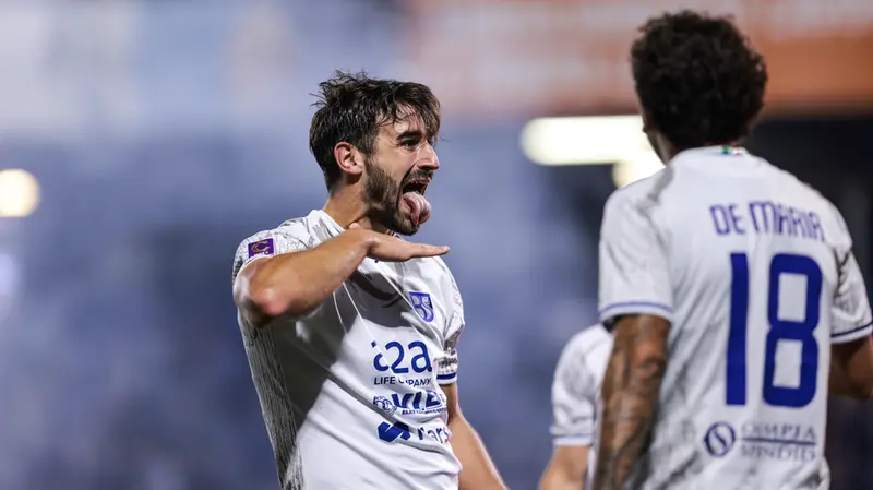 Spagnoli dopo il gol al Lecco
