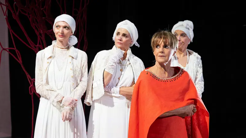 Lella Costa, «Lisistrata» - Foto Serena Serrani