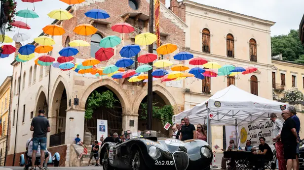 Mille Miglia 2026, il passaggio a Soave