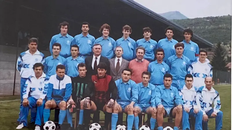 Una delle formazioni storiche del Club Azzurri sul campo di via Garzetta © www.giornaledibrescia.it