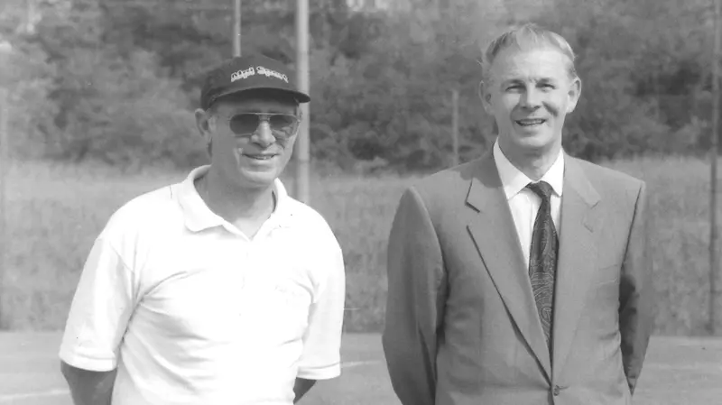 Il tecnico Franco Pasquetti e il presidente Costantino Bonomelli nell'agosto 1995 - Foto Eden © www.giornaledibrescia.it