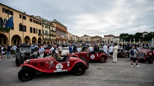 Mille Miglia 2026, la partenza da Padova
