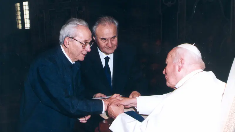 Giuseppe Camadini con Giovanni Paolo II