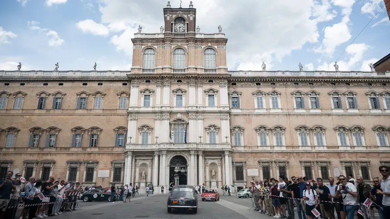 Mille Miglia 2026, l'arrivo a Modena