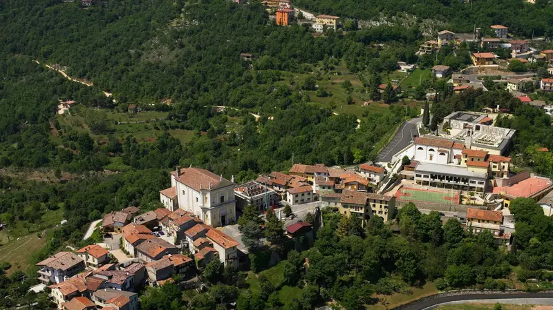 Vista dall'alto di Serle