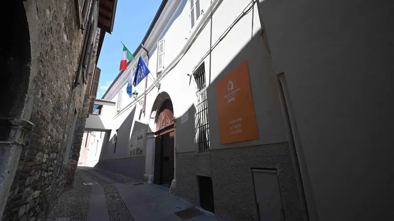 Casa di Industria in via Gambara in città