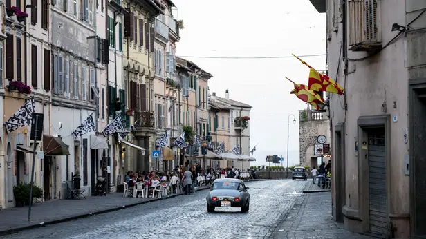 Mille Miglia 2026, il passaggio a Ronciglione