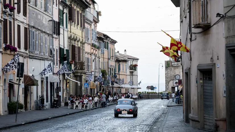 Mille Miglia 2026, il passaggio a Ronciglione