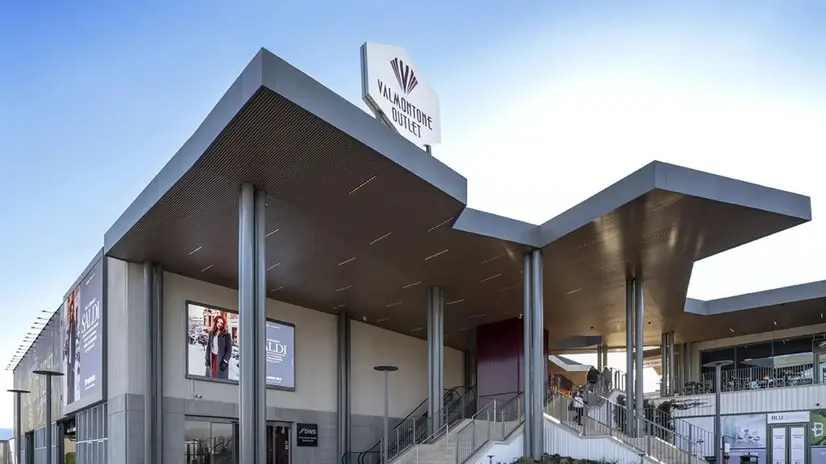 Uno scorcio del Valmontone Outlet, a Roma