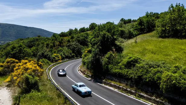 Mille Miglia 2026, il passaggio dal Pian della Pieve