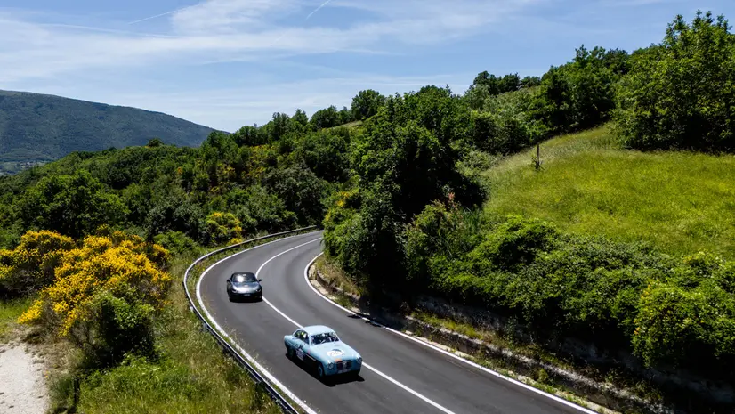 Mille Miglia 2026, il passaggio dal Pian della Pieve