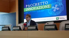 L'assessore Guido Guidesi alla presentazione del «Pacchetto innovazione»