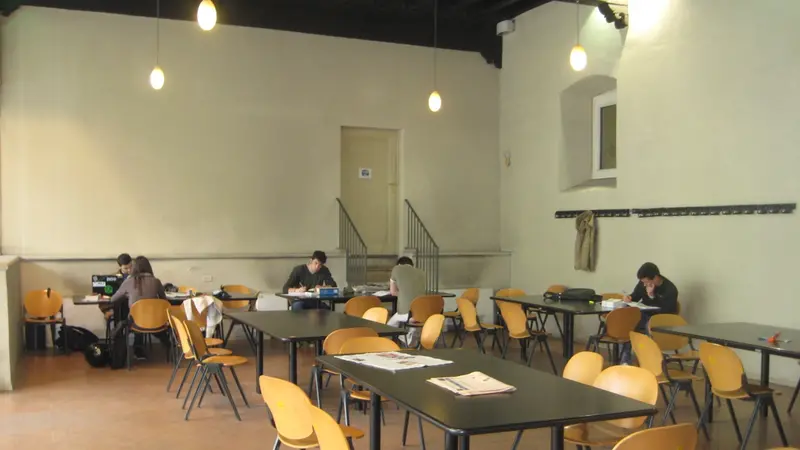 Studenti in aula studio a Giurisprudenza