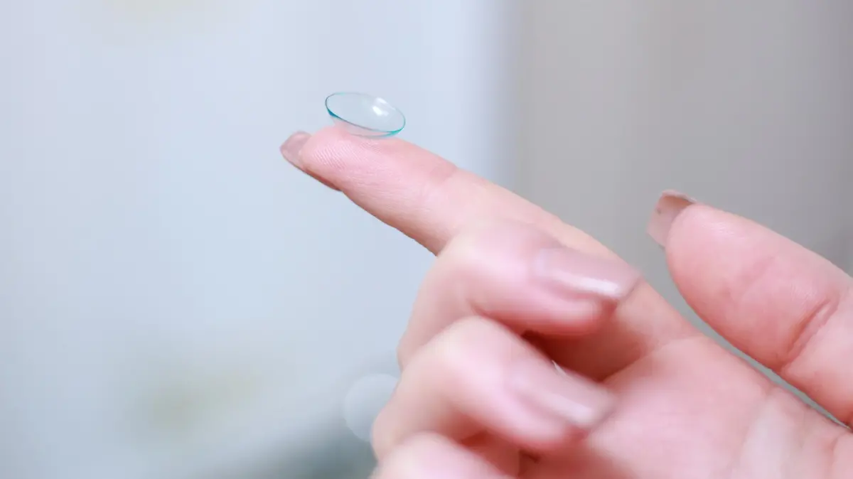 Le lenti a contatto non sono accessori, ma dispositivi medici