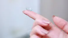 Le lenti a contatto non sono accessori, ma dispositivi medici