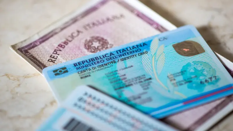 Una carta d'identità elettronica
