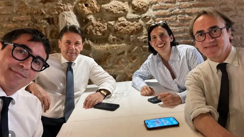 Elly Schlein, Giuseppe Conte, Nicola Fratoianni e Angelo Bonelli nella foto postata sui loro profili Instagram