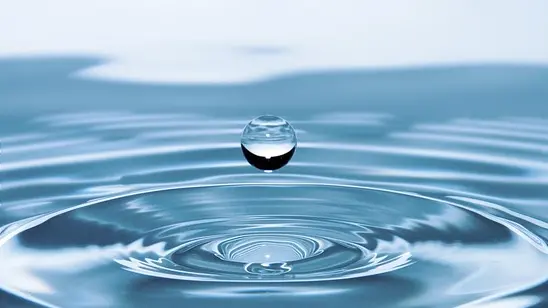 Una goccia d'acqua