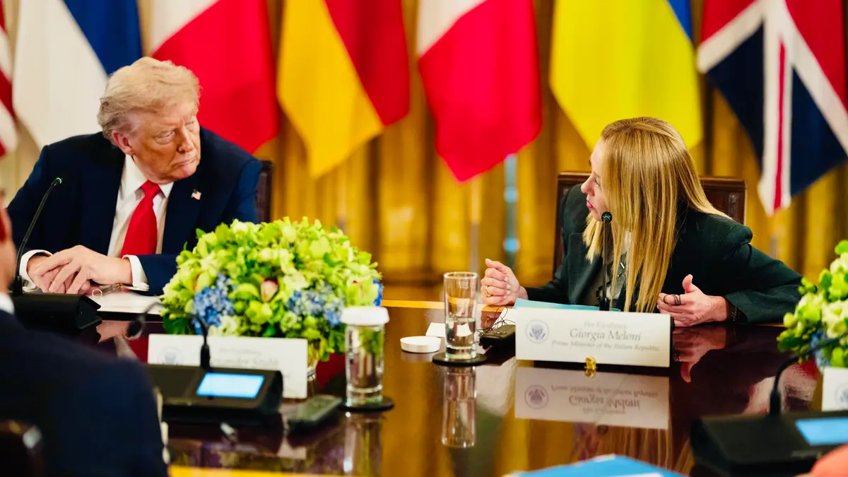 Trump e Meloni alla Casa Bianca durante i colloqui sulla guerra in Ucraina - Ansa/Palazzo Chigi