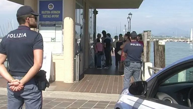 Pattuglie della Polizia a Desenzano