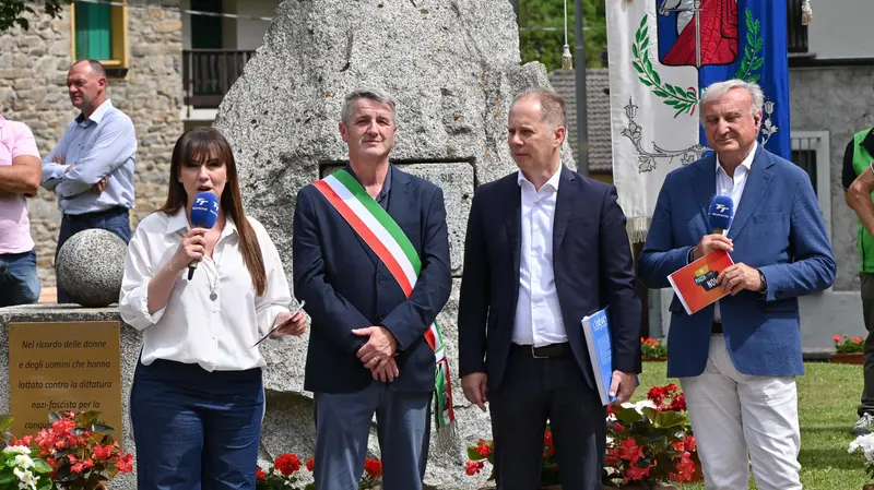 In piazza con noi, la diretta da Corteno Golgi