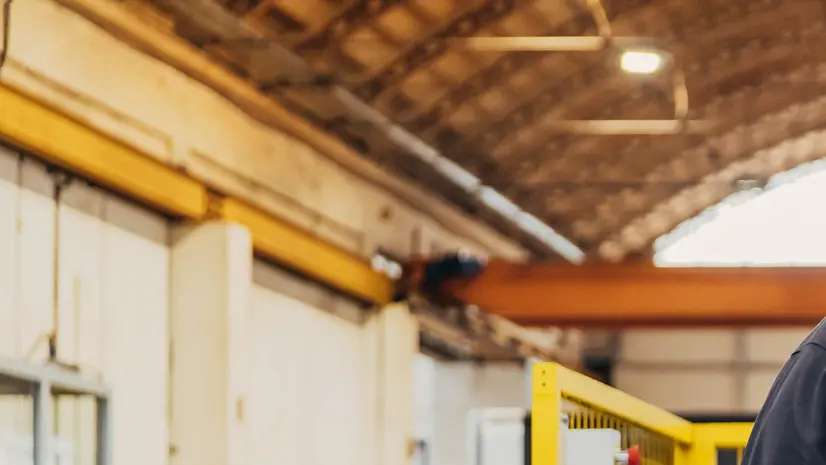 La lavorazione della lamiera sta vivendo un cambio di paradigma guidato dal laser in fibra