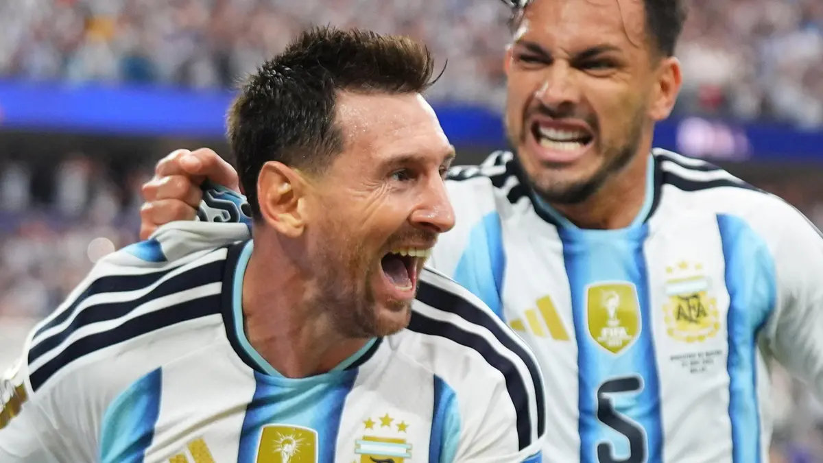 Lionel Messi, 39 anni, già 5 gol nelle prime due partite del Mondiale - Foto Ansa © www.giornaledibrescia.it