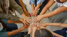 Le 23 educatrici seguono bambini e ragazzi con disabilità