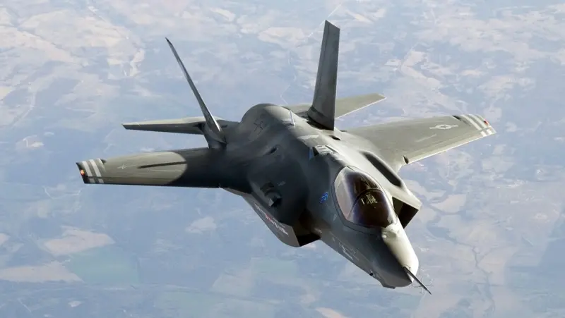 Un F35 in volo