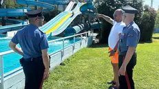 I carabinieri al parco acquatico