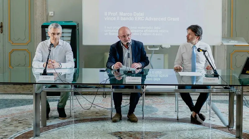 La presentazione del progetto di ricerca: il professor Delai il primo a sinistra