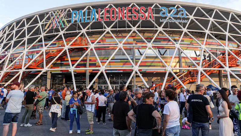 Sport Basket Serie A Festa di fine stagione  Germani Pallacenestro Brescia nella foto i tifosi 8/06/2026 nicoli�newreporter