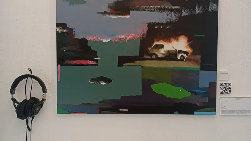 Un quadro di Elfo sonorizzato dal musicista Luca Barbieri