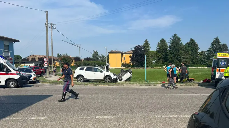 L'incidente a Calvisano, all'incrocio tra via Brescia e via Oriani