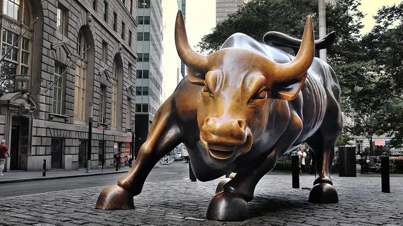 L'iconica scultura del Toro di Wall Street