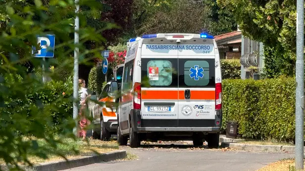 Il personale sanitario a Bagnolo Mella - © www.giornaledibrescia.it
