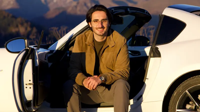 La passione per i motori si fonde con quella per l'ingegneria e la divulgazione