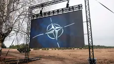 Il simbolo della Nato - Foto Ansa © www.giornaledibrescia.it