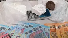 La cocaina e l'eroina sequestrate dalla Polizia locale